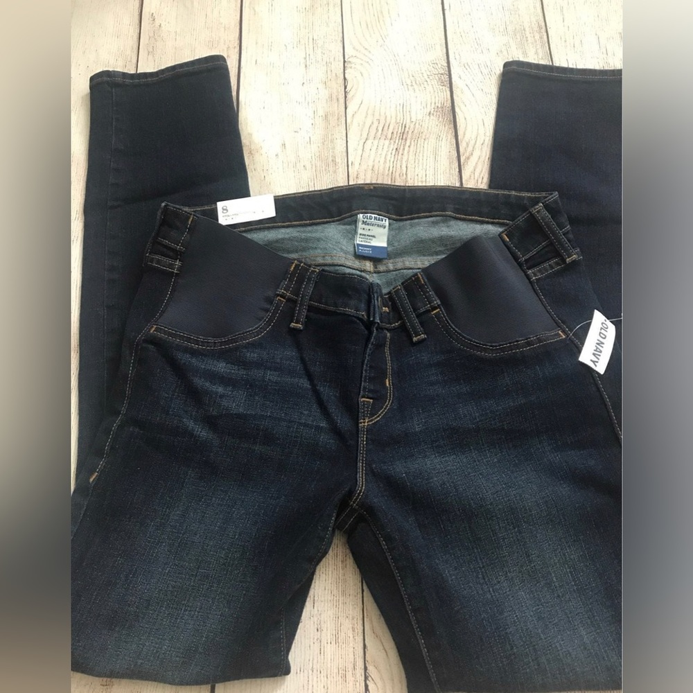 Old navy side panel maternity jeans - Picture 3 of 3